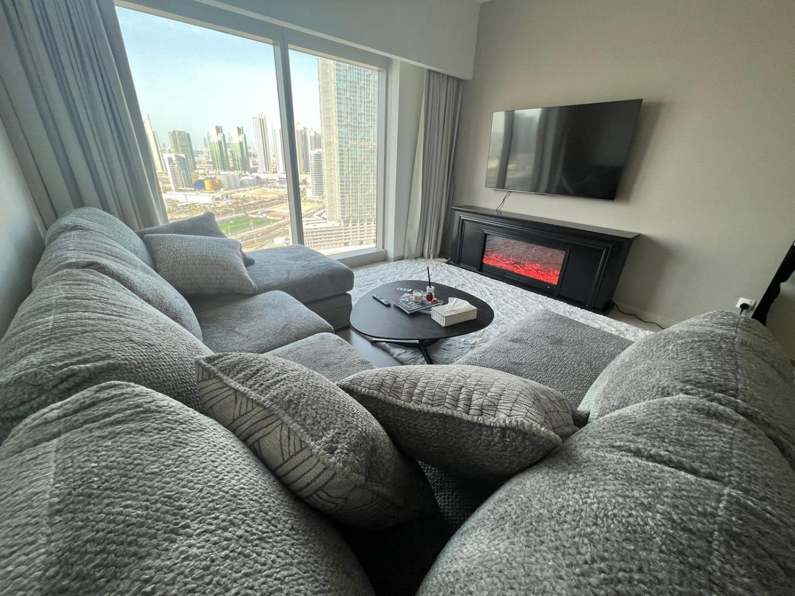 Dinar Home Абу Даби Екстериор снимка